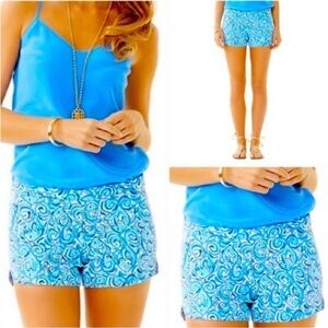 Lilly Pulitzer Adie Shorts Chasing Tail Print